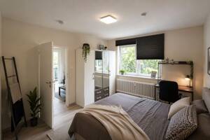 Renovierte 2-Zimmer-Wohnung mit Balkon und Einbauküche in Frankfurt-Dornbusch – 60320 Frankfurt am Main – Vorschaubild 5