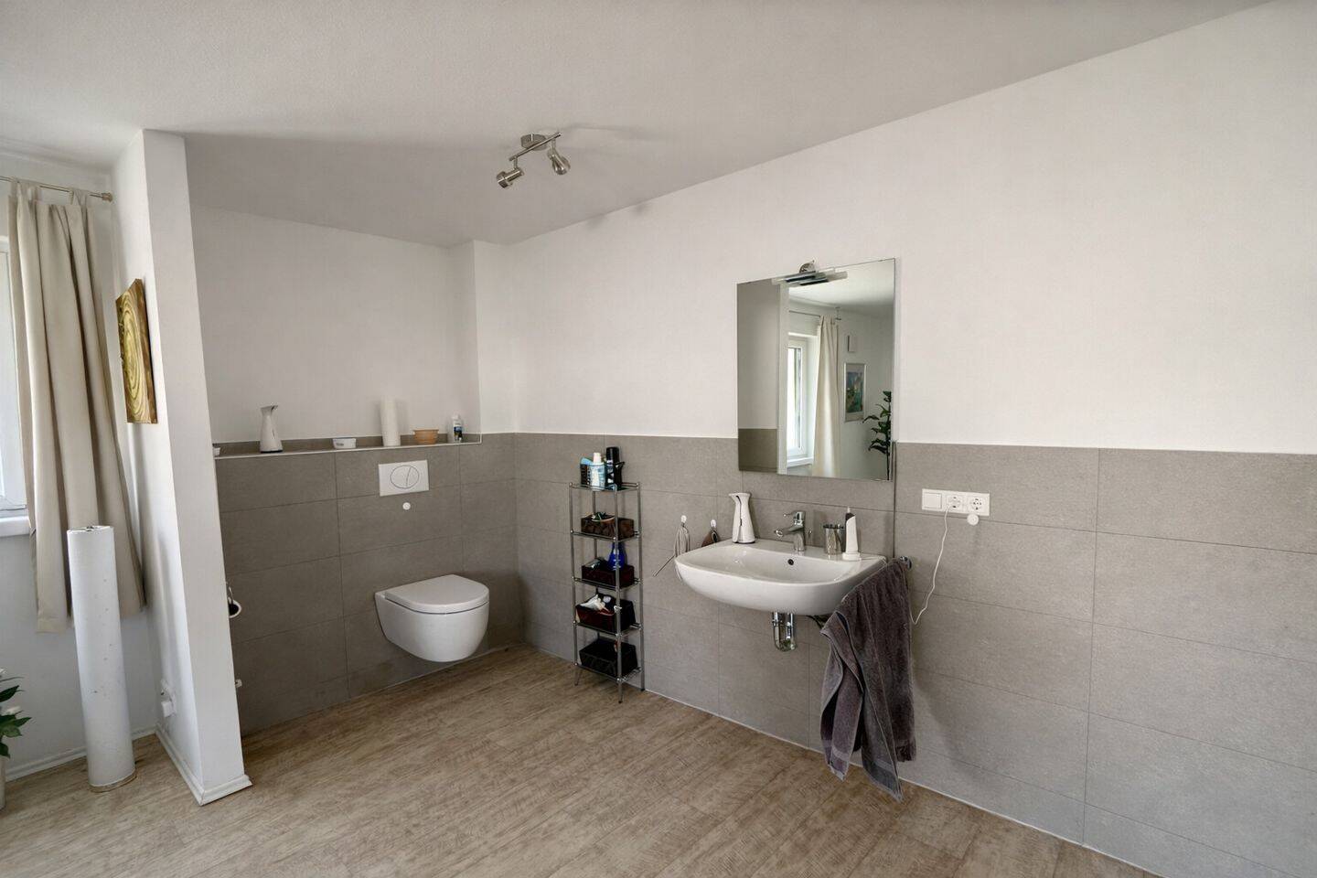 Moderne 3,5-Zimmer-Wohnung mit barrierefreiem Wohnkonzept in Crailsheim! – Crailsheim – Vorschaubild 9