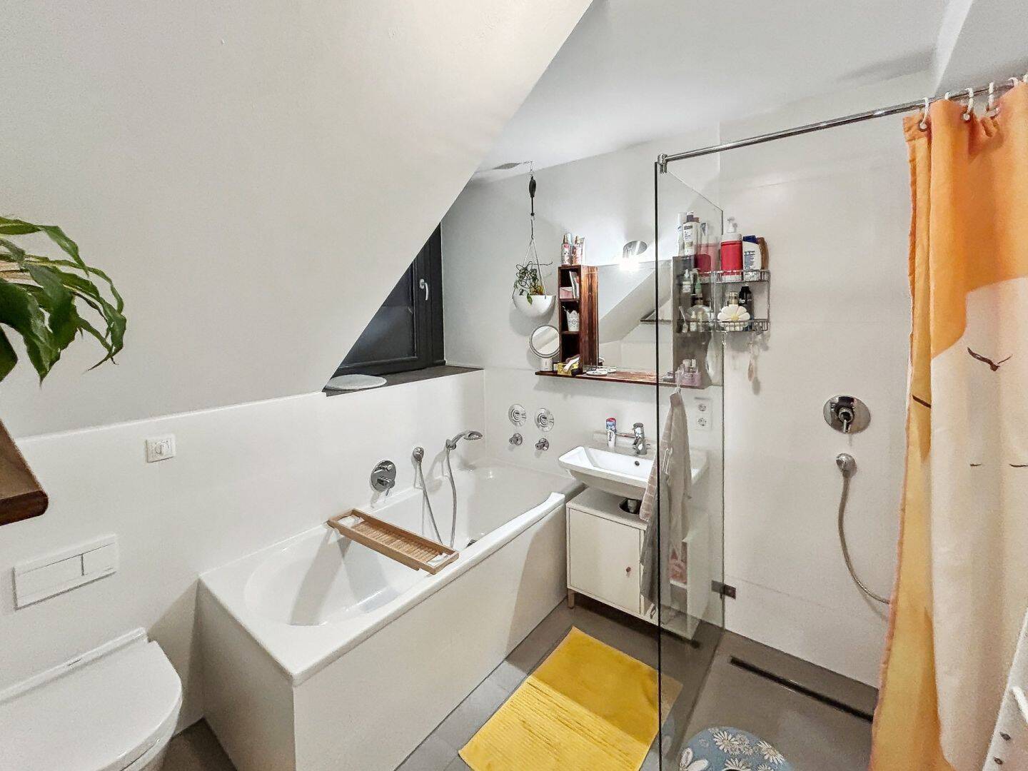 Bezugsfreie 2-Zimmer-Maisonettewohnung in Bestlage von Fürth – Fürth – Vorschaubild 5