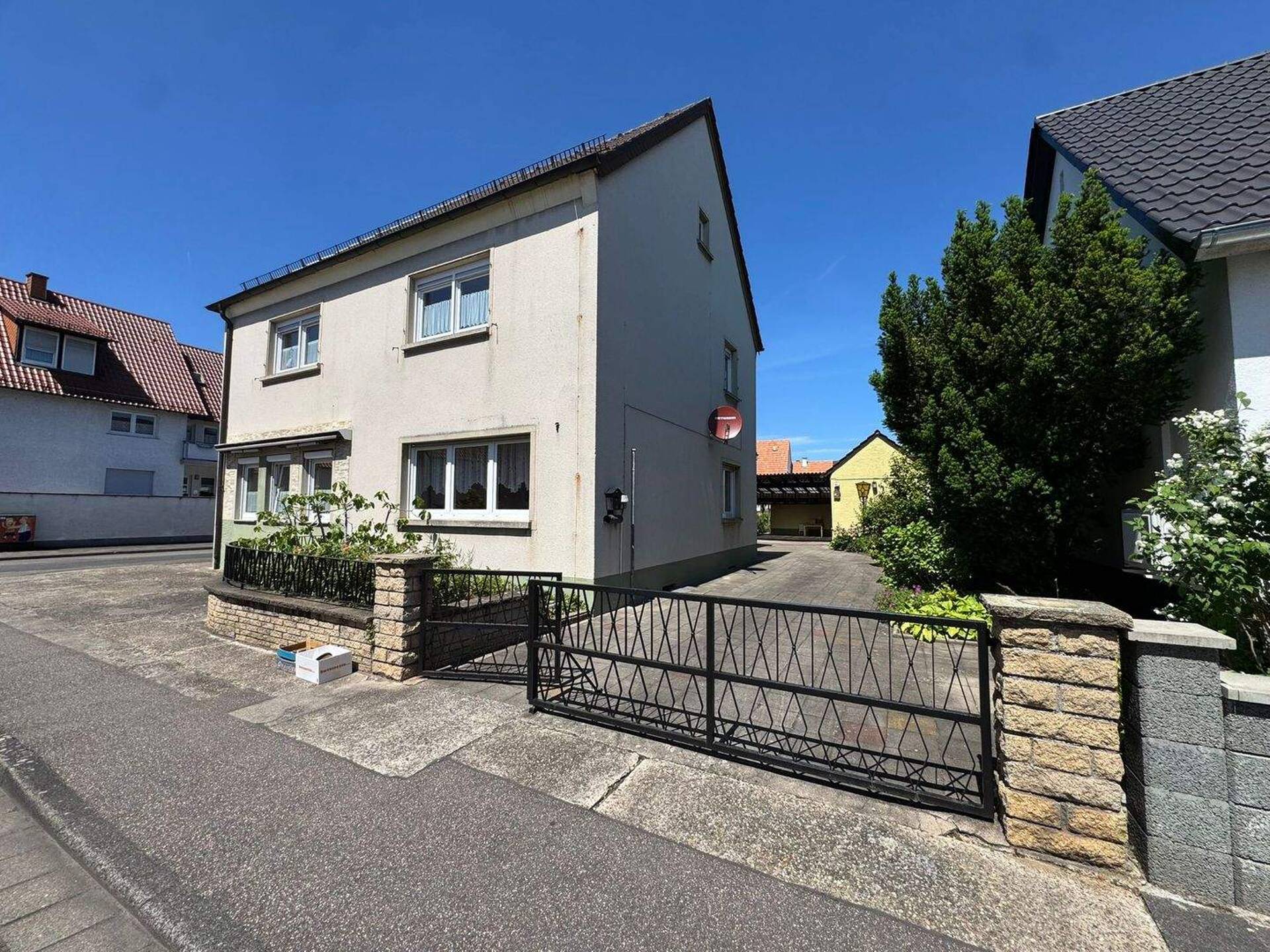 Haus in 76756 Bellheim mit 225,92 m² kaufen