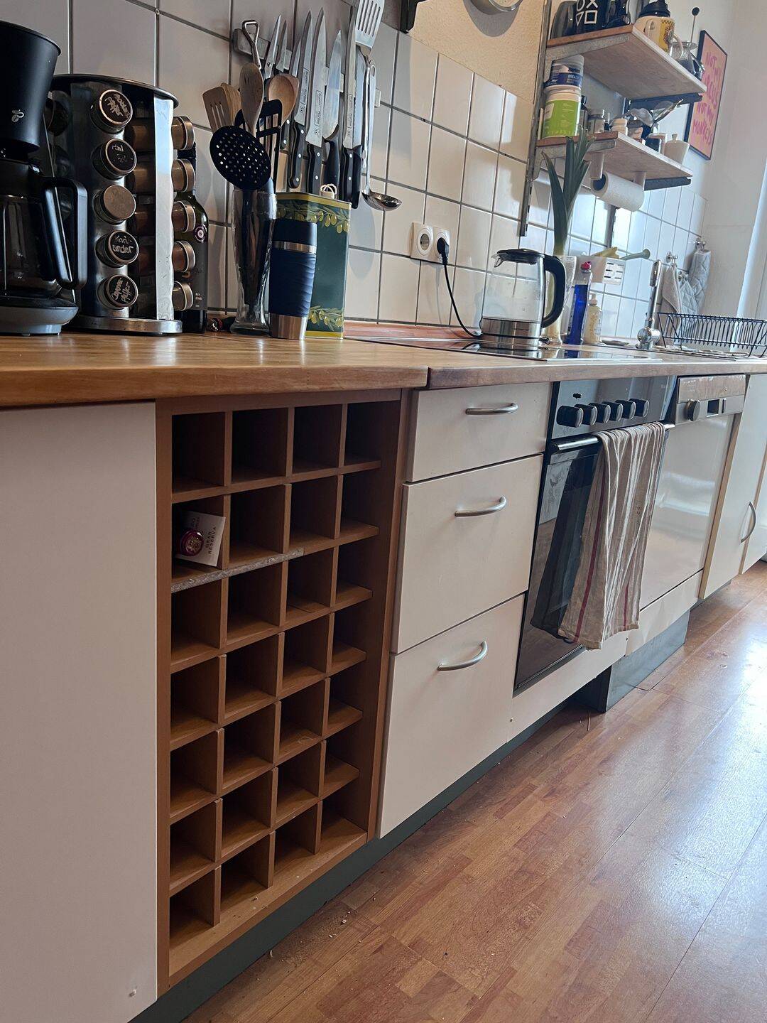 Helle 3-Zimmer-Altbau-Wohnung mit Balkon – Nürnberg – Vorschaubild 9