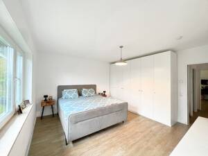 4-Zimmer-Wohnung im EG mit eigenem Garten , Garage und toller Aussicht in Tüllingen zu vermieten! – 79539 Lörrach – Vorschaubild 3