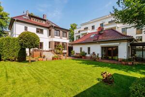 Mit Bootssteg, Remise, Keller, Kamin, Saunas u.v.m.: Einfamilienhaus-Villa am Wasser in Grünau – 12527 Berlin – Vorschaubild 3