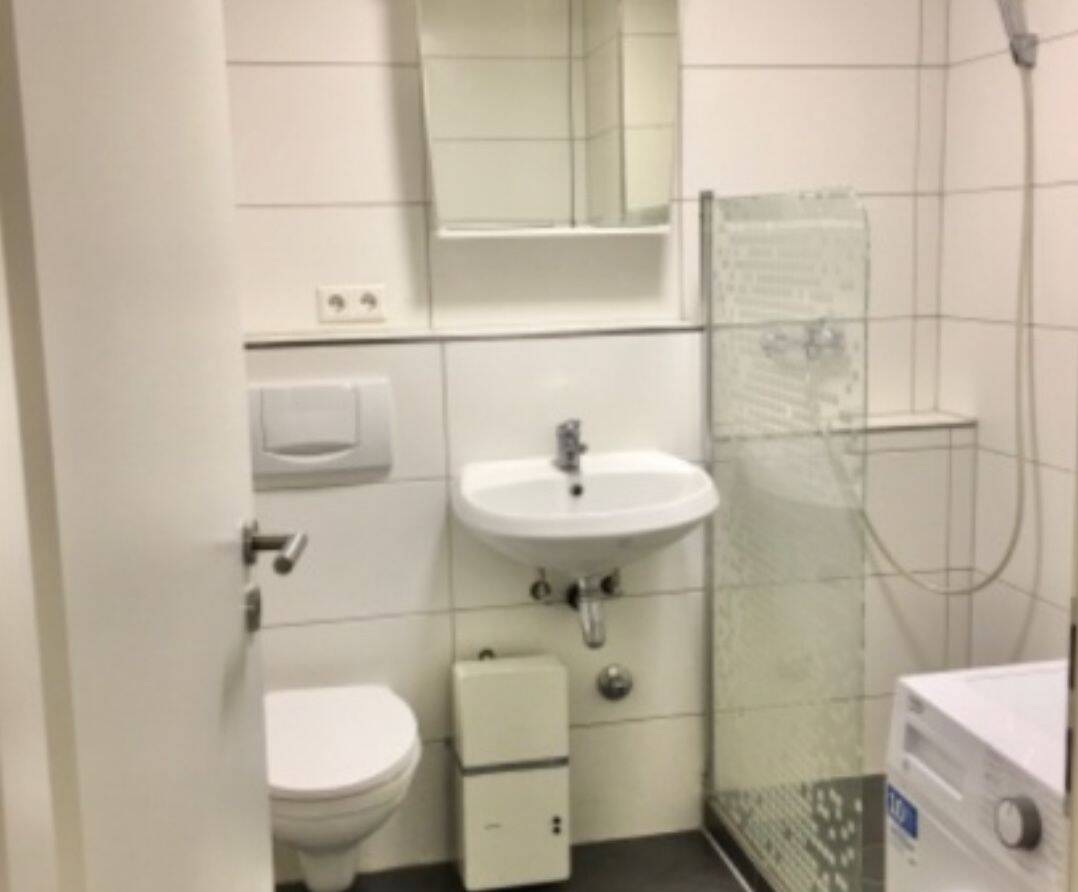 Helle und freundliche 3-Zimmer-Erdgeschosswohnung mit Terrasse in Ulm-Eselsberg – Ulm – Vorschaubild 3