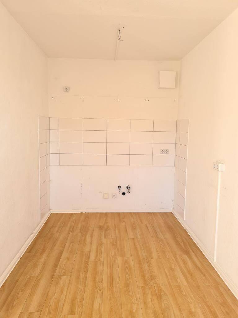 ideal für kleine Familie - WBS erforderlich! – Magdeburg – Vorschaubild 2