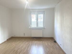Attraktive 3-Zimmer-Wohnung mit Balkon in begehrter Lage von Stuttgart-Degerloch – 70597 Stuttgart – Vorschaubild 6
