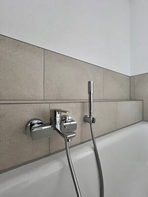 NEUBAU-3-Zimmer-Gartenwohnung mit Süd-Terrasse + wohnlich ausgebautem Souterrain (2 Räume + 2. Bad) – 81827 München – Vorschaubild 6