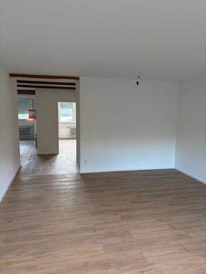 Moderne zentral gelegene Wohnung mit Garage und Balkon in Dortmund – 44265 Dortmund – Vorschaubild 2