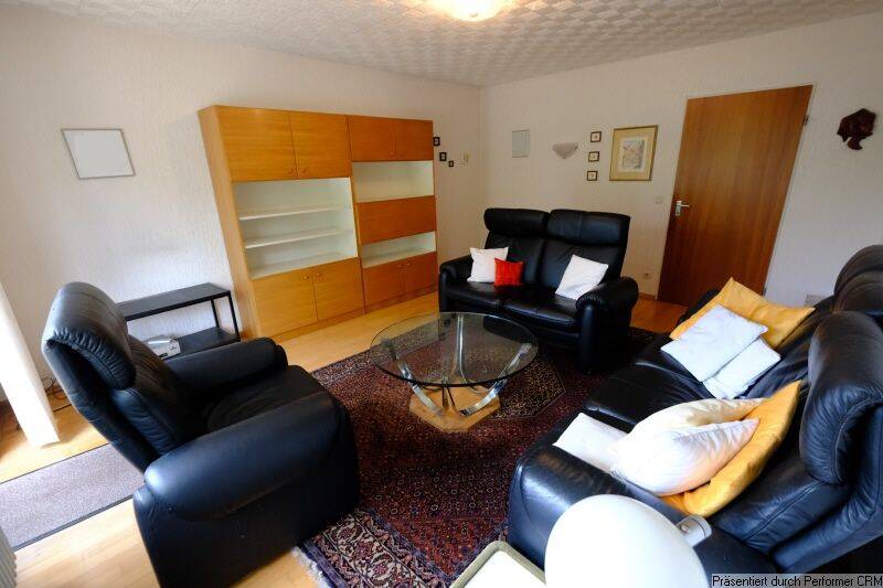 Die eigenen vier Wände und zwei Balkone - 3-Zimmer-Wohnung in Stadtbahnnähe – Stuttgart – Vorschaubild 3