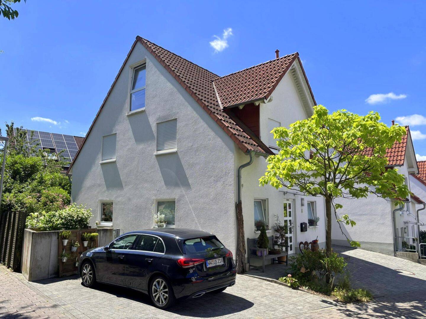 Reserviert! Ideal für junge Familien - Einfamilienhaus in kinderfreundlicher Stadtrandlage von Montabaur – Montabaur – Bild 1 von 9
