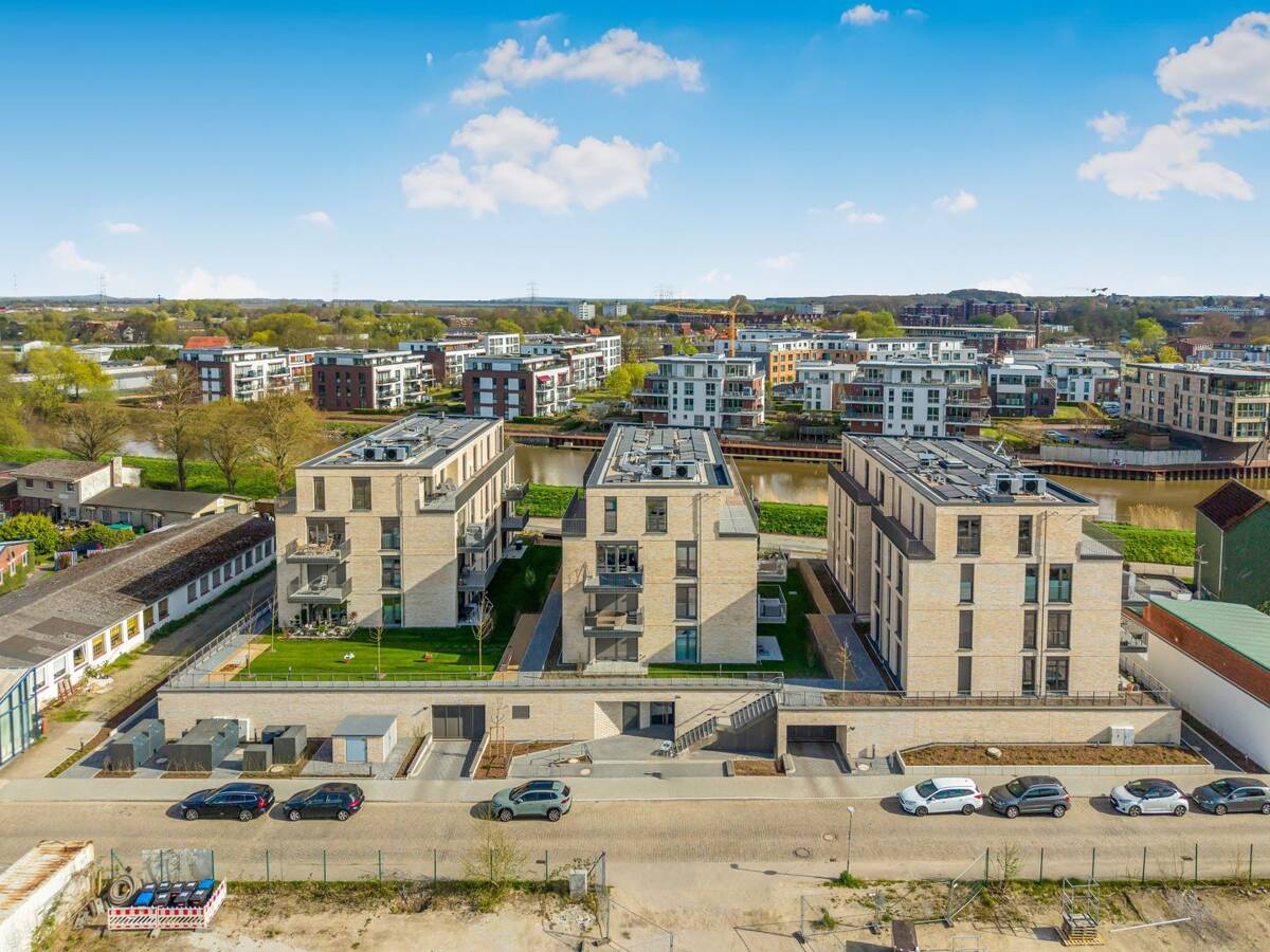 Exklusive 3-Zimmer-Wohnung am Stader Stadthafen zu vermieten – 21682 Stade – Bild 1 von 9