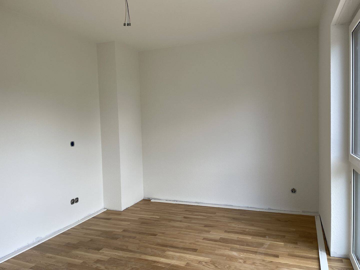 helle 2-Zimmer-Wohnung mit moderner Ausstattung und Blick ins Grüne – Leverkusen – Vorschaubild 5