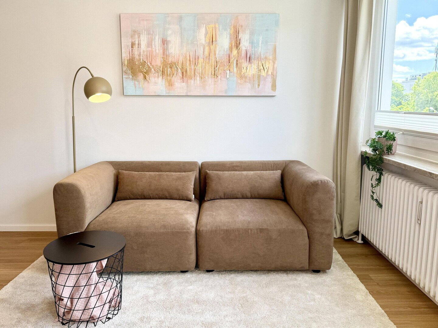 Hochwertig sanierte, möblierte 1-Zi. Wohnung mit Balkon und Garage (Maxvorstadt / Neuhausen)