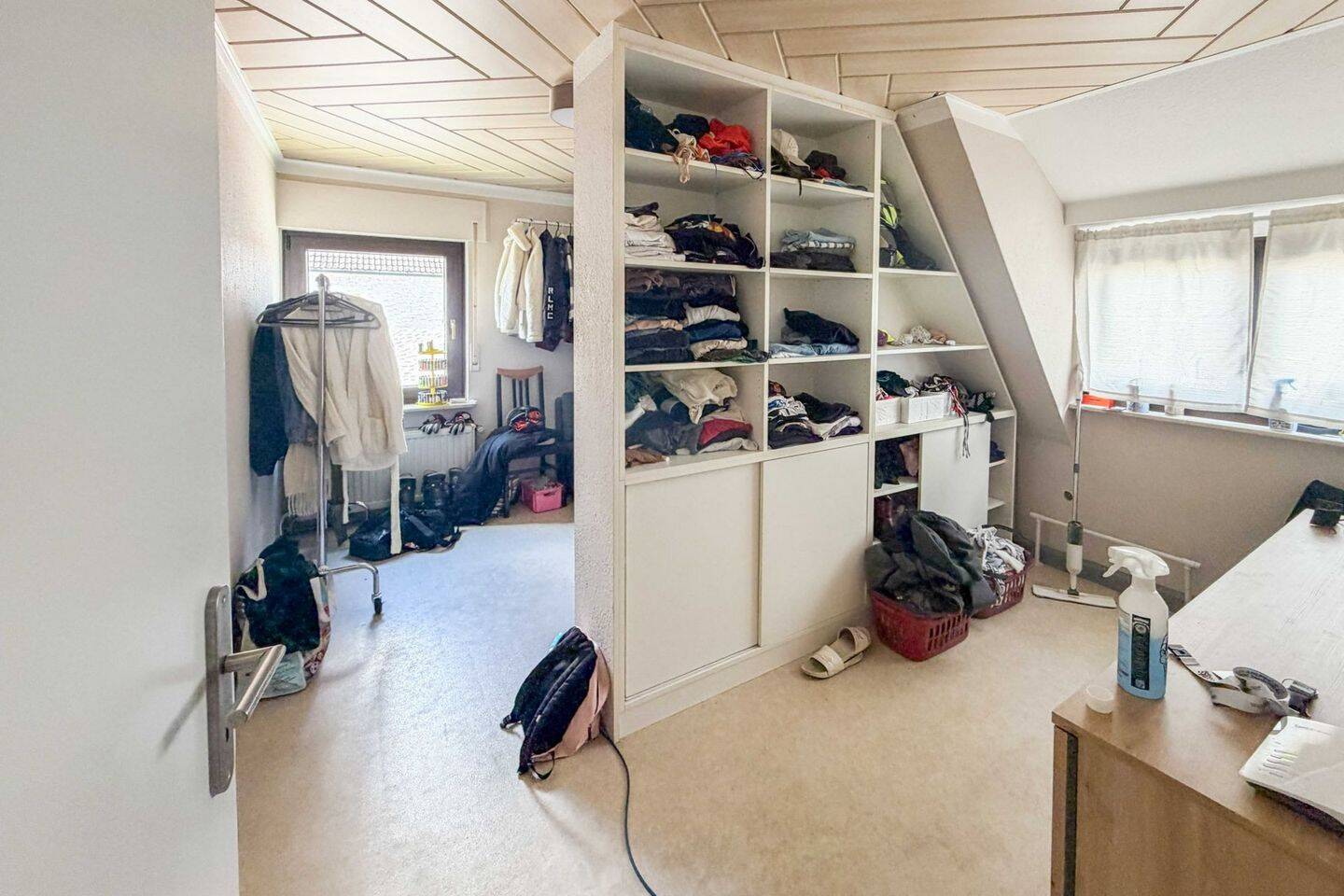 Freistehendes Dreifamilienhaus - Garten, barrierefreiem Erdgeschoss und voller Bezugsfreiheit! – Röttenbach – Vorschaubild 9