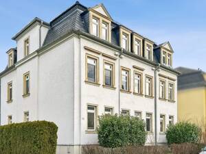 Schöne und vermietete 2-Raum-Wohnung mit Balkon in Elbnähe in Dresden