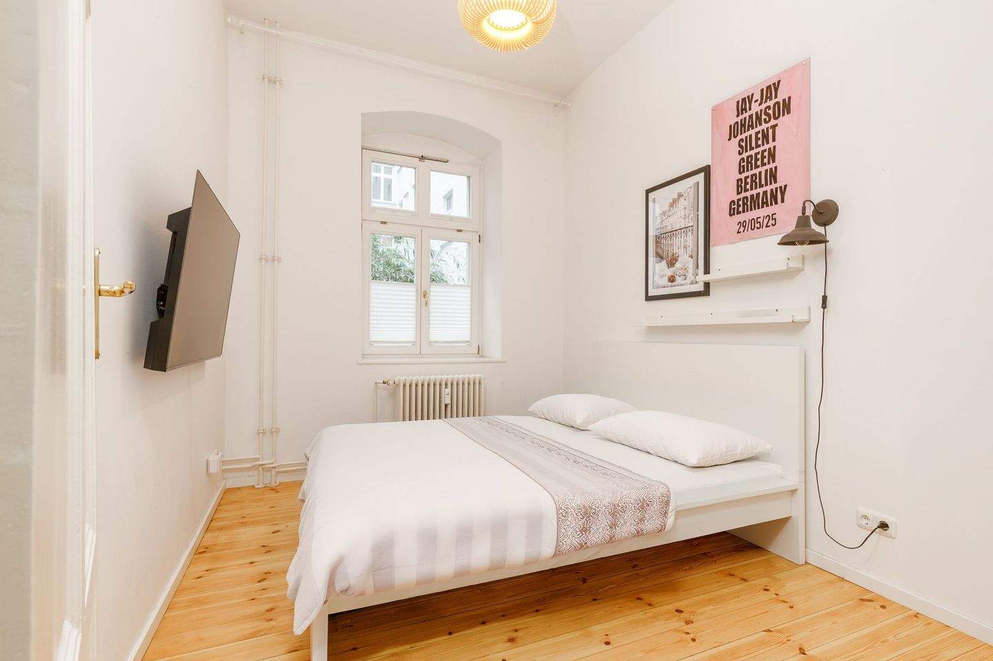 City Hideout - Charmante Stadtwohnung in ruhiger Hinterhoflage im familienfreundlichen Samariterkiez – Berlin – Vorschaubild 3