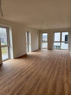 Großzügige 3-Zimmer Wohnung am Oldenburger Fliegerhorst zur Miete ! – 26127 Oldenburg – Vorschaubild 2
