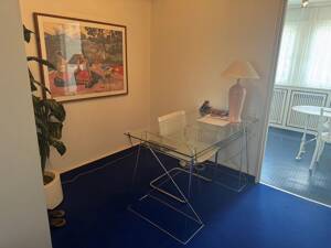 möblierte 2,5-Raum-Wohnung in ruhiger Südlage, zentral, Grünanlage-Essen-Moltkeviertel, direkt vom Eigentümer, provisionsfrei – 45138 Essen – Vorschaubild 2