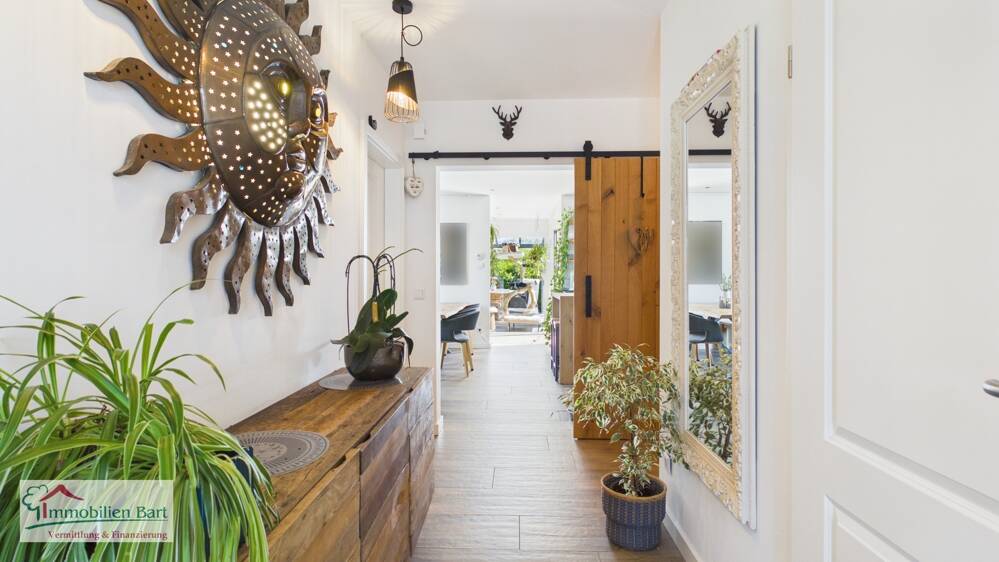 TRAUMHAUS IN WEISKIRCHEN: BUNGALOW MIT 3 SZ / 2 GARAGEN / TOLLER GARTEN! – Weiskirchen – Vorschaubild 2