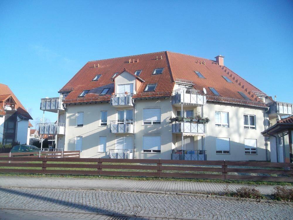 Klein, fein und mit Balkon - Ihr persönlicher Rückzugsort in Niederlungwitz!