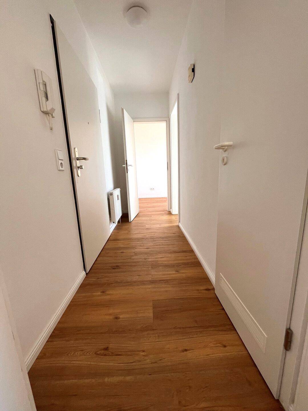 Moderne 2-Zi-Wohnung mit Balkon – Magdeburg – Vorschaubild 6