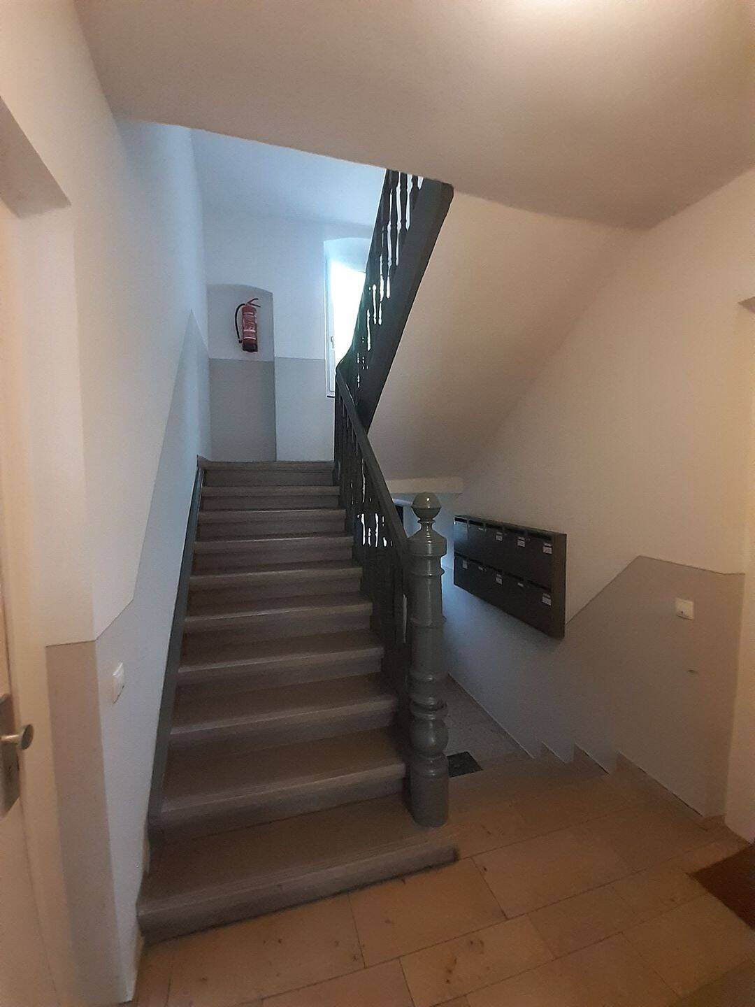 Praktische & gut gelegene 2 Zimmer Wohnung 1.OG mit Balkon in der Nürnberger Nordstadt – Nürnberg – Vorschaubild 3