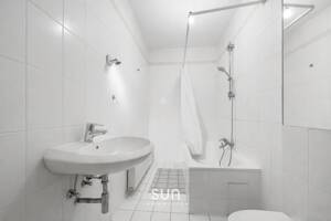 BOULEVARD-FLAIR & ALTBAU-CHARME - 2 Zimmer, die Adolfsallee vor der Tür | Wiesbaden – 65185 Wiesbaden – Vorschaubild 7