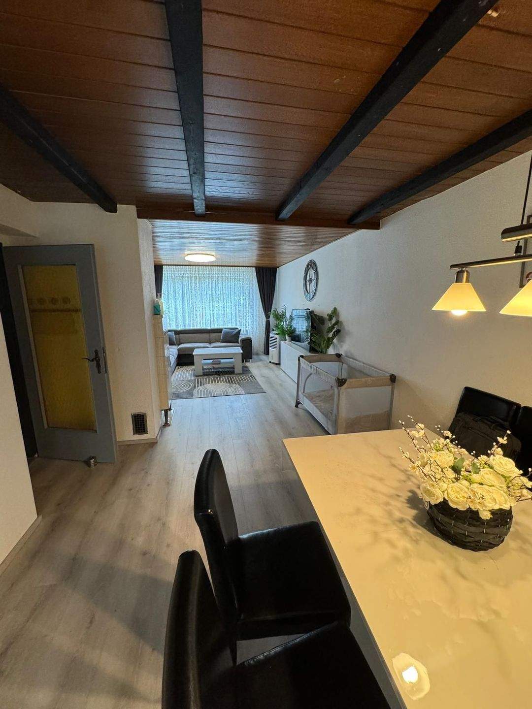 Einziehen & Wohlfühlen – Familienfreundliches Haus mit Garten in Nürnberg – Nürnberg – Vorschaubild 5