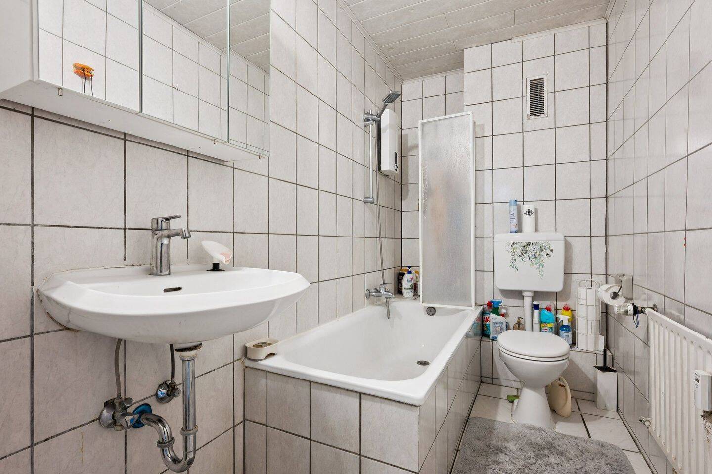 Vermietete 5-Zimmer-Wohnung mit Balkon, Garage & neuer Heizung - solide Kapitalanlage in MG-Rheydt – Mönchengladbach – Vorschaubild 6