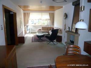 3 Fam.-Haus (90 m² + 90m² + 60 m²), 2 Garagen, 1 Mansardenzimmer und einen großen Spitzboden – 45136 Essen – Vorschaubild 2