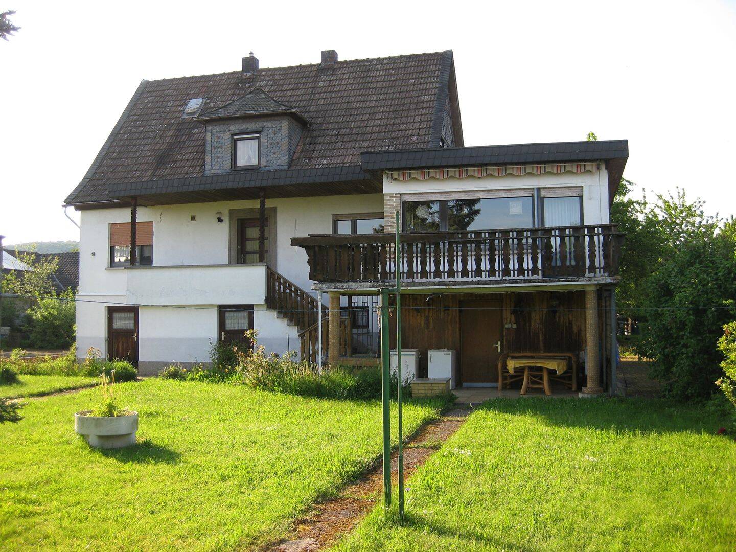 Charmantes Einfamilienhaus mit großem Grundstück in ruhiger Wohnlage