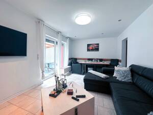 Platz für alle! Reihenmittelhaus mit Terrasse, Gartenhaus und Garage – 44143 Dortmund – Vorschaubild 5