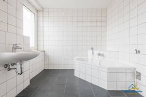 Wohn- und Geschäftshaus mit Domblick - 6 Stellplätze & Entwicklungspotenzial – 93059 Regensburg – Vorschaubild 7