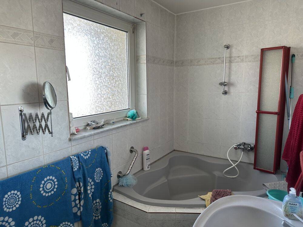 3-Zimmer-Wohnung mit Balkon, Einbauküche, Garage & Aufzug - in zentraler Lage von Kassel – Kassel – Vorschaubild 7