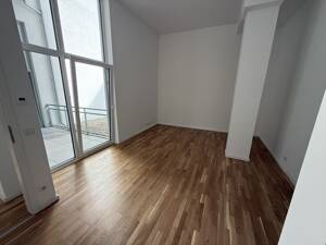 Exklusive 3- Zimmerwohnung mit Sauna, Fußbodenheizung, Bad mit Badewanne und Walk In Dusche! – 39106 Magdeburg – Vorschaubild 9