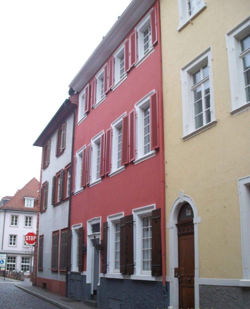 RESERVIERT - Heidelberg-Altstadt direkt unterhalb Schloss: Haus mit 3 Wohnungen – Heidelberg – Bild 1 von 6