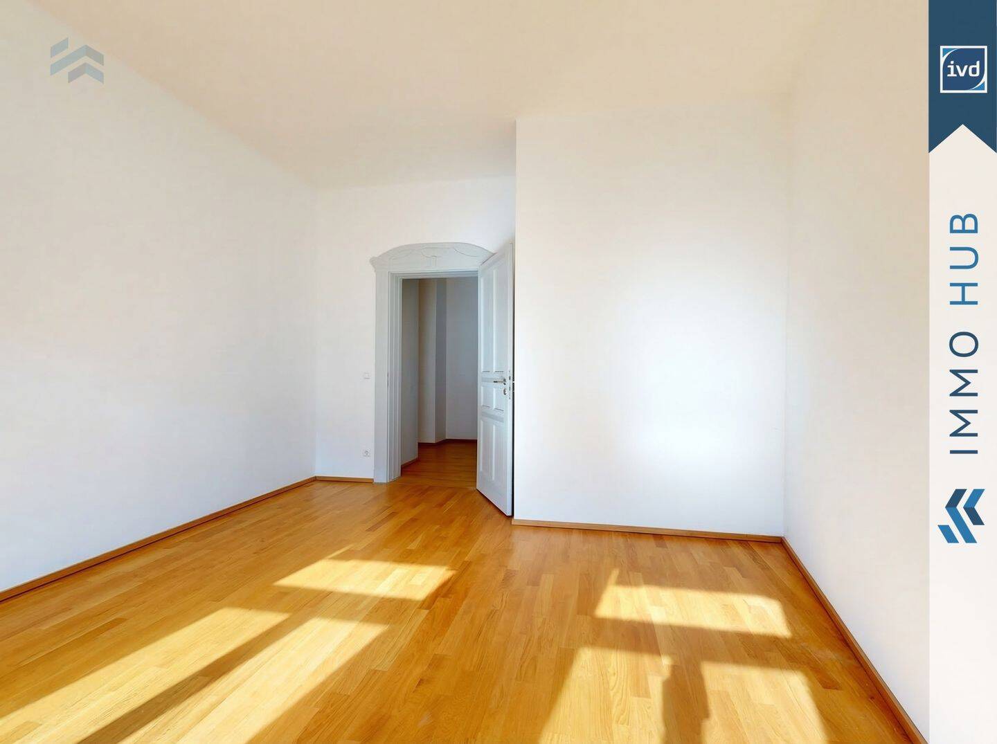 ++ Bezugsfrei, 4 Zimmer, Westbalkon und zwei Bäder ++ – Leipzig – Vorschaubild 7