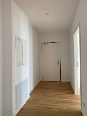 Schöne 3-Zimmer-Wohnung mit Terrasse/Balkon am Kieler Bootshafen – 24103 Kiel – Vorschaubild 3