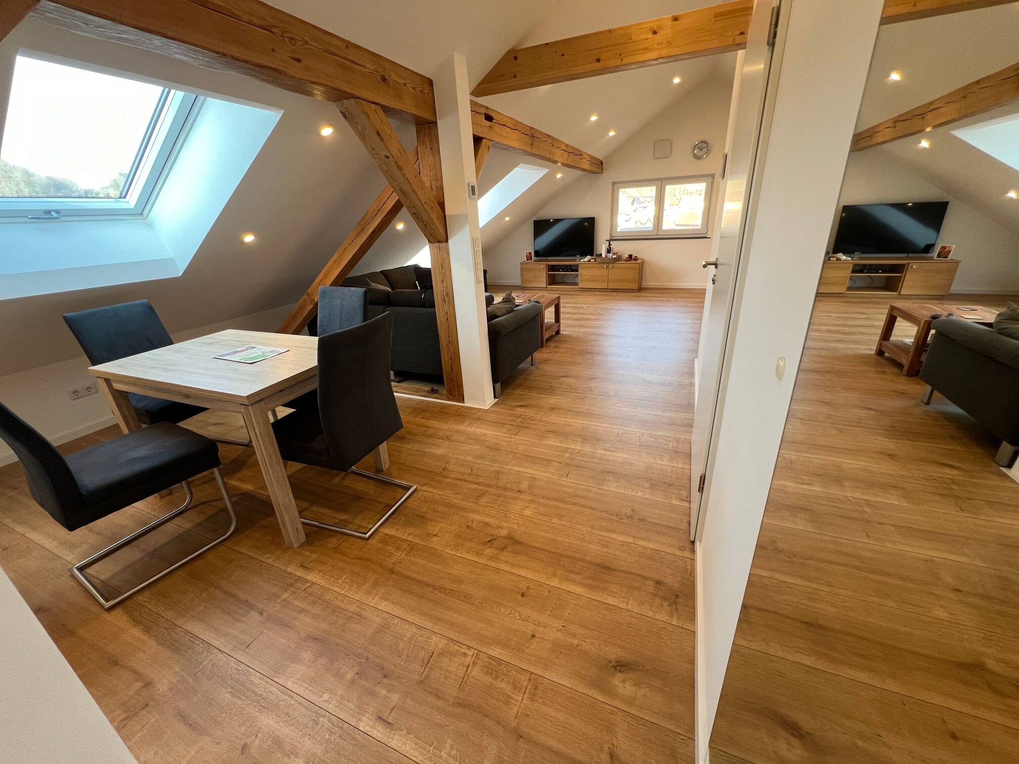 Schöne Dachgeschoss(-Single)wohnung in Waischenfeld (Buchberg) – Waischenfeld – Vorschaubild 9