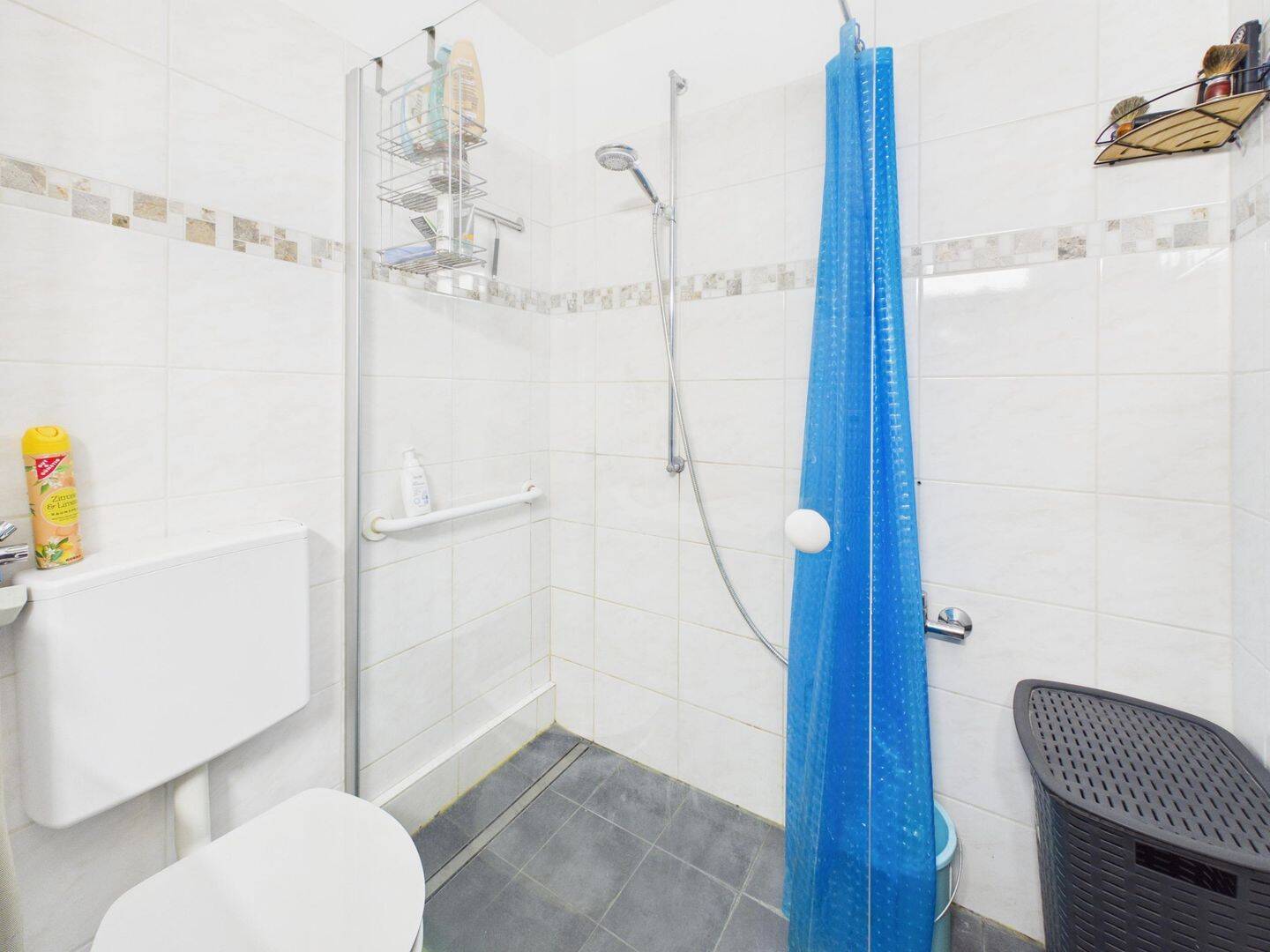 Sonnenlicht, Ruhe und Wohnkomfort - 2,5 Zimmer mit Balkon – München – Vorschaubild 6