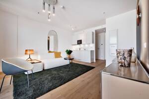 Exklusives Mainhattan: Lichtdurchflutetes Neubau-Apartment mit Skyline-Blick – 60327 Frankfurt am Main – Vorschaubild 4