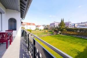 modernes gepflegtes 2-Zimmer-Apartment in Stuttgart-Hofen mit Balkon und Stellplatz - WOHNEN AUF ZEIT – 70378 Stuttgart – Vorschaubild 8