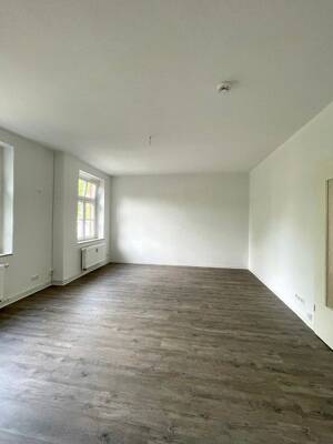 Frisch renovierte 2-Zimmer-Wohnung im Altbau! – 7743 Jena – Vorschaubild 5
