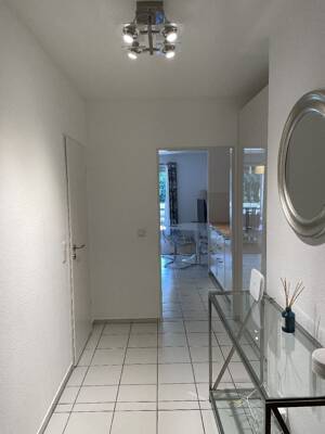 Düsseldorf-Niederkassel: Möbliertes Apartment mit großer Westterrasse und Gartenblick! – 40547 Düsseldorf – Vorschaubild 4