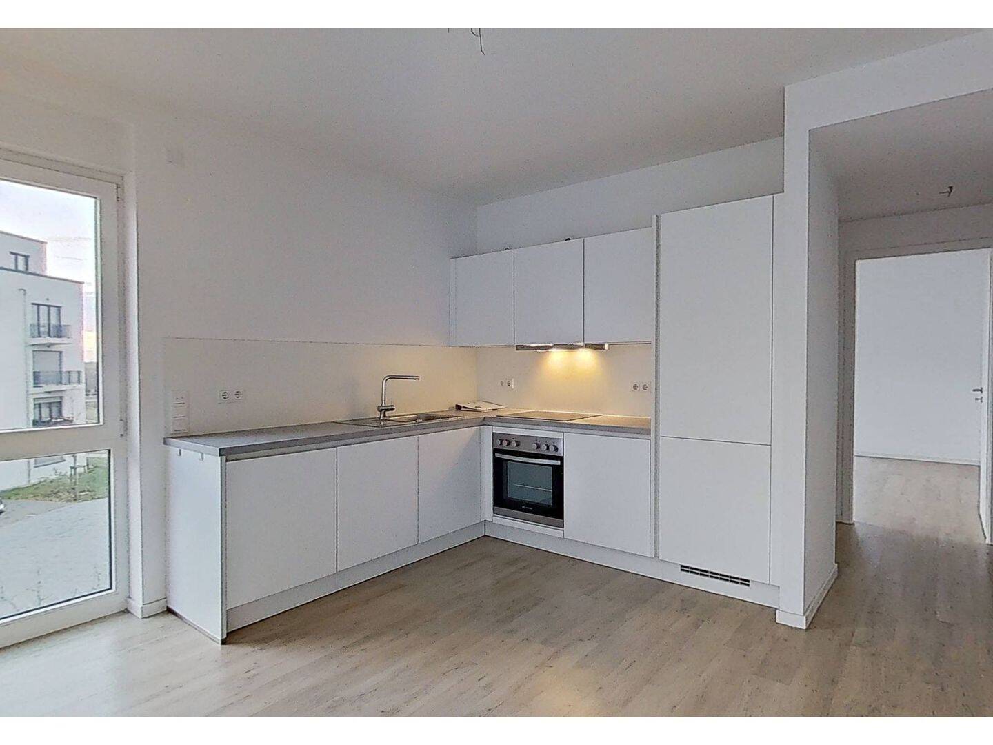 Moderne 2-Zimmer-Wohnung mit Einbauküche und Balkon in Berlin! – Schönefeld – Vorschaubild 3