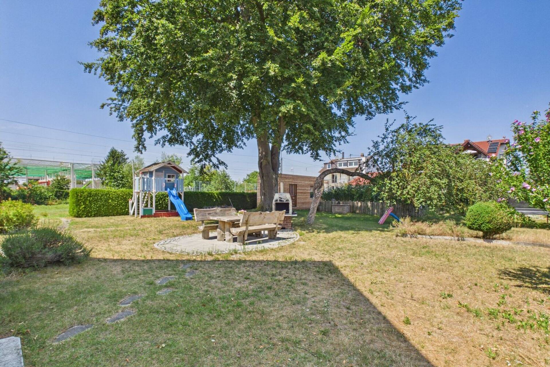 Einfamilienhaus in 86368 Gersthofen mit 260 m² kaufen