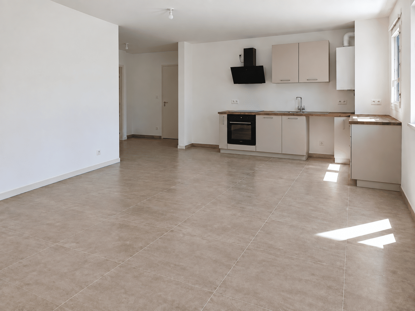 Appartement 4 pièces 81 m² · à Saint-Laurent-de-Mure · 81 m² · 1 490 €/mois
