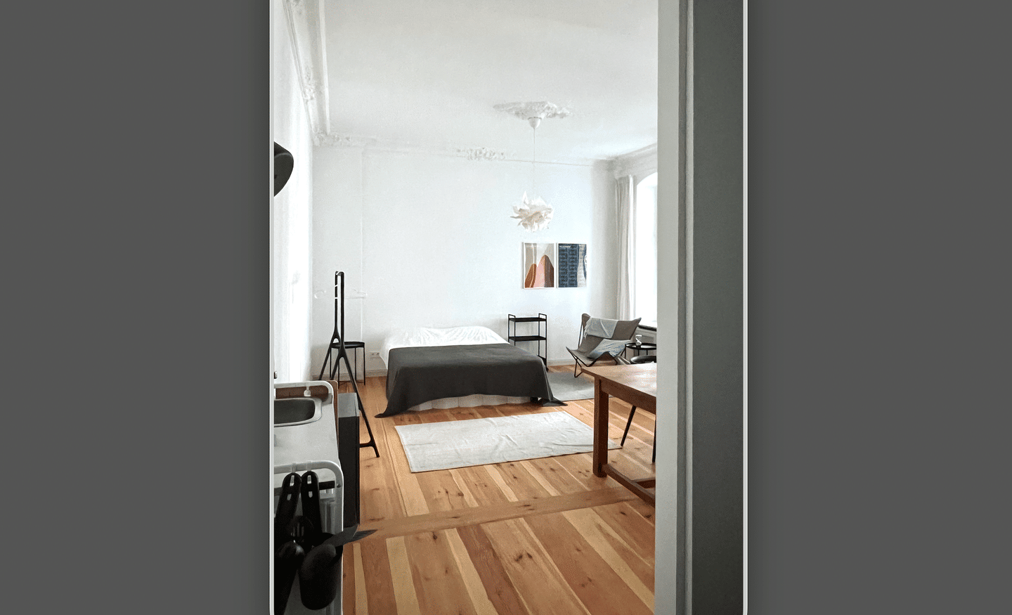 Wunderschönes Altbaustudio, modern, hell, ruhig, großzügig - möbliert – Berlin – Vorschaubild 9