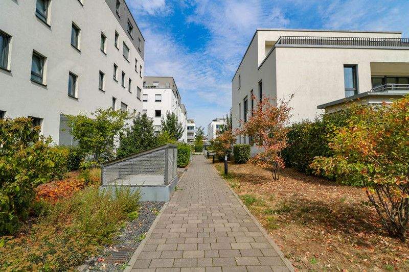 Ihr stilvolles Refugium: Lichtdurchflutete Wohnung mit Balkon und moderner Ausstattung!