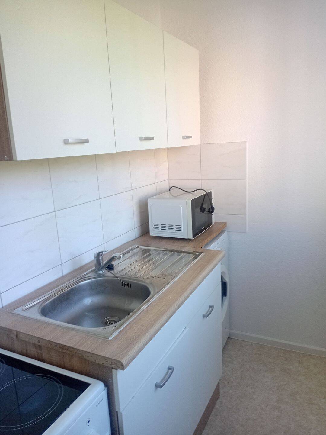 Single Wohnung ab sofort zu vermieten, komplett möbliert! – Leipzig – Vorschaubild 4
